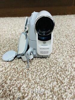 Samsung Vp-d372wh Enregistreur Vidéo De Caméra Numérique Portatif Blanc Avec Sac De Caméra