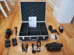Sony 4k Digital Video Recorder Fdr-ax30 Avec Trépied Et Étui De Transport