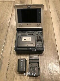 Sony Cassette Vidéo Enregistreur Numérique Gv-d1000 Ntsc Lire S'il Vous Plaît