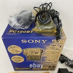 Sony Dcr-pc120 Bt Enregistreur Vidéo Numérique, Complet Utilisé Une Fois! 3 Piles