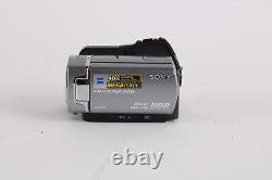 Sony Dcr-sr65 Enregistreur De Caméra Vidéo Numérique 40gb Hd Avec Sangle Et Batterie