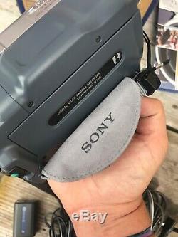 Sony Dcr-trv460 Digital8 Caméscope Enregistrement Transfert Regarder Video8 Hi8 Mint Inutilisé