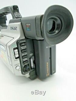 Sony Dcr-vx2000 Vintage Appareil Photo Numérique Enregistreur Vidéo Caméscope Minidv 3ccd