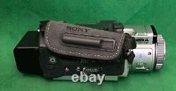 Sony Digital Caméra Enregistreur Modèle Dcr-trv70 Svp Lire