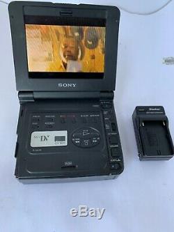 Sony Walkman Vidéo Gv-d900 Lecteur Cassette Vidéo Numérique Enregistreur Pièces Seulement